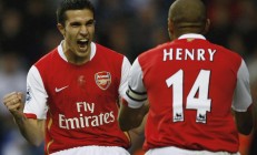 开云体育在线-救赎与对峙，穆雷点燃拉沃尔杯，鏖战中的传奇之火