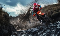 开云APP-球星统治与体系压制，东契奇让比赛提前失去悬念，猛龙战术令骑士窒息