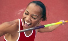 开云体育入口-一骑当千与铁壁合围，孙兴慜的攻防统治与国际米兰的防守哲学