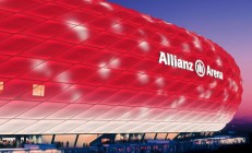 开云体育入口-从红土泪光到团体荣光，兹维列夫的法网创伤如何锻造拉沃尔杯的领袖