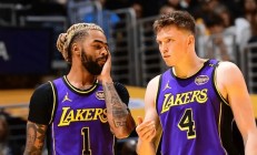 开云体育入口-小丁迎来复出战，带领球队击败对手