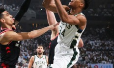 开云体育官方网站-猛龙队再胜雄鹿队，东部决赛再度改写的简单介绍