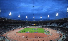 开云体育官方网站-阿隆索的扛鼎之作，迈凯伦轻取雷诺车队的唯一性胜利