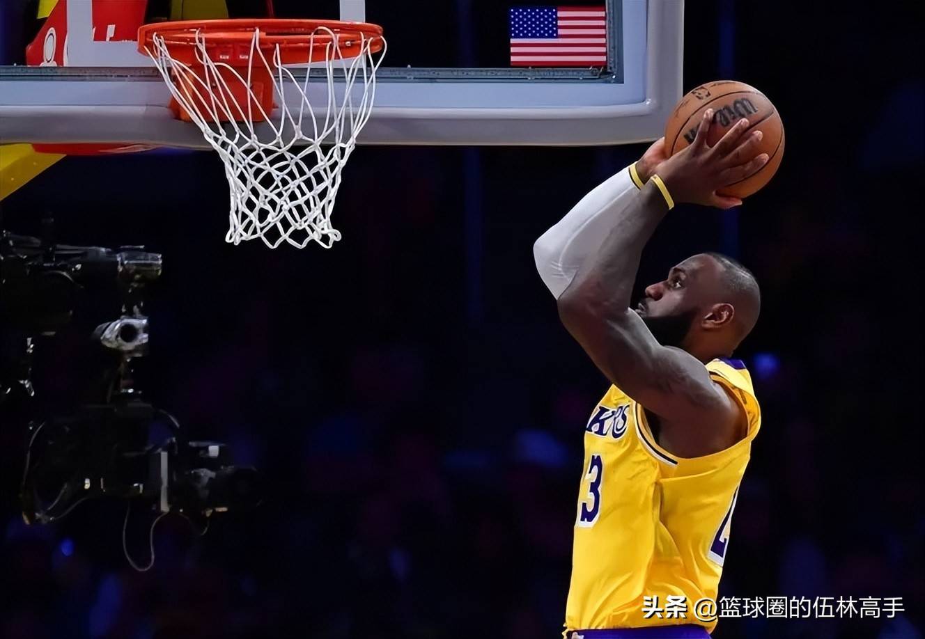 篮球明星季后赛状态不佳，或将缺席决赛