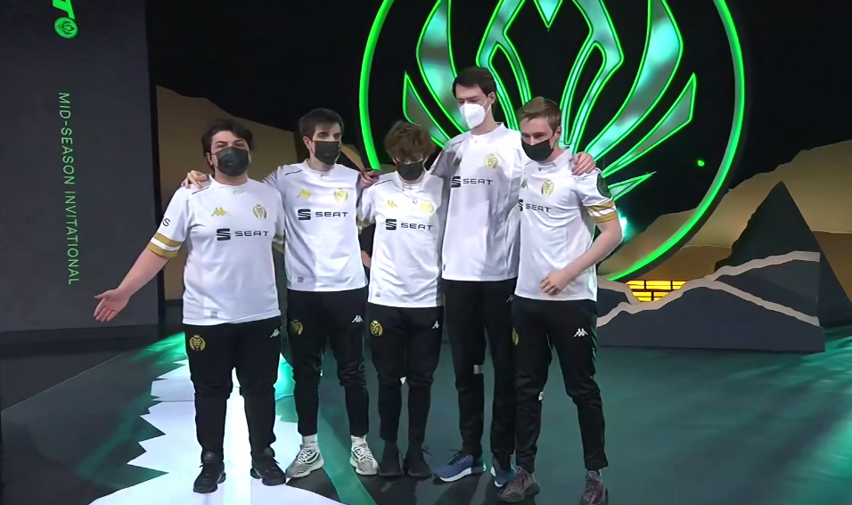 MAD绝杀RNG，Hanssama拿下关键大龙宿敌对决八强赛，留下经典瞬间