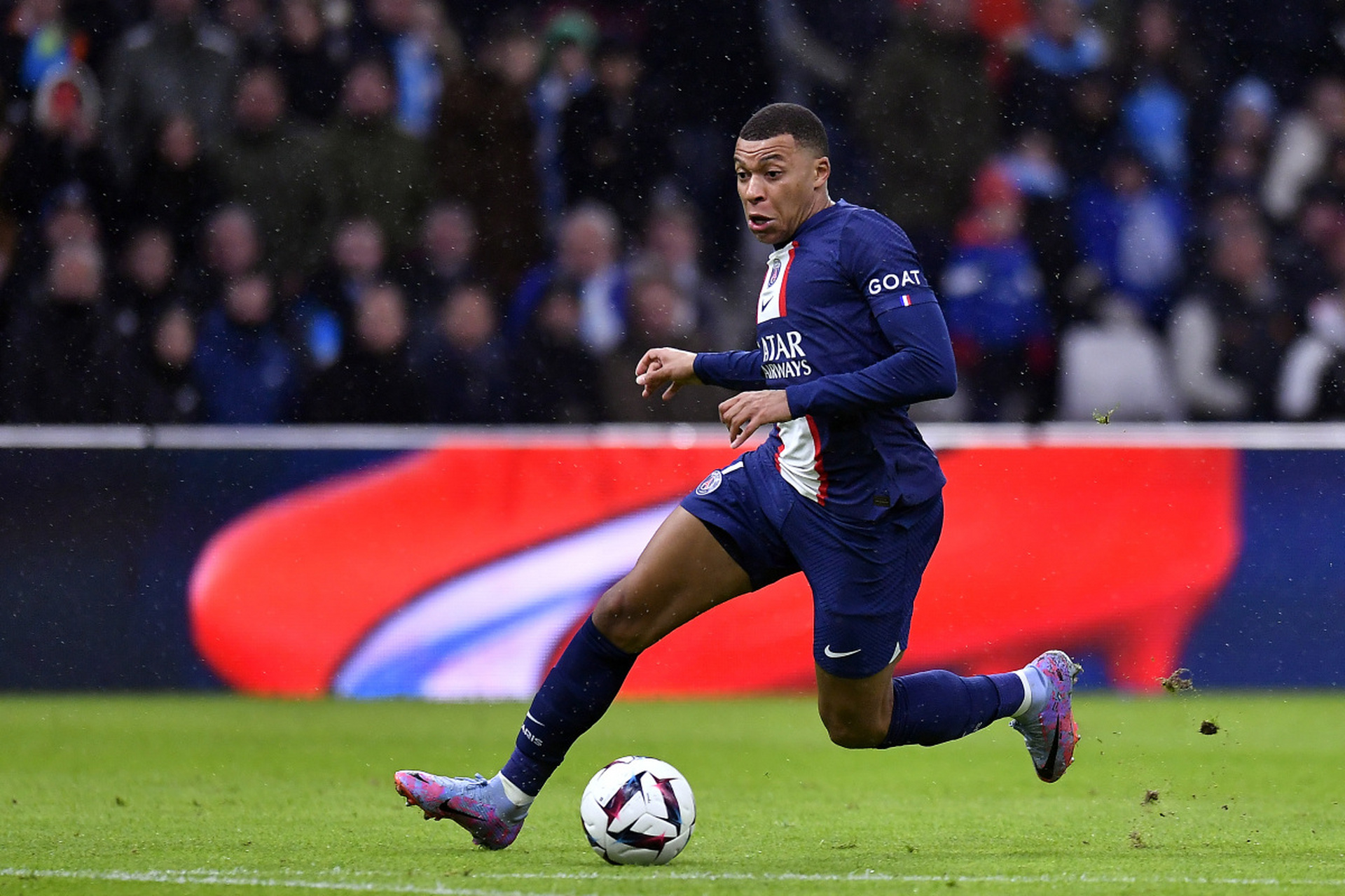 南特客场拿下关键胜利，提升排名至中游