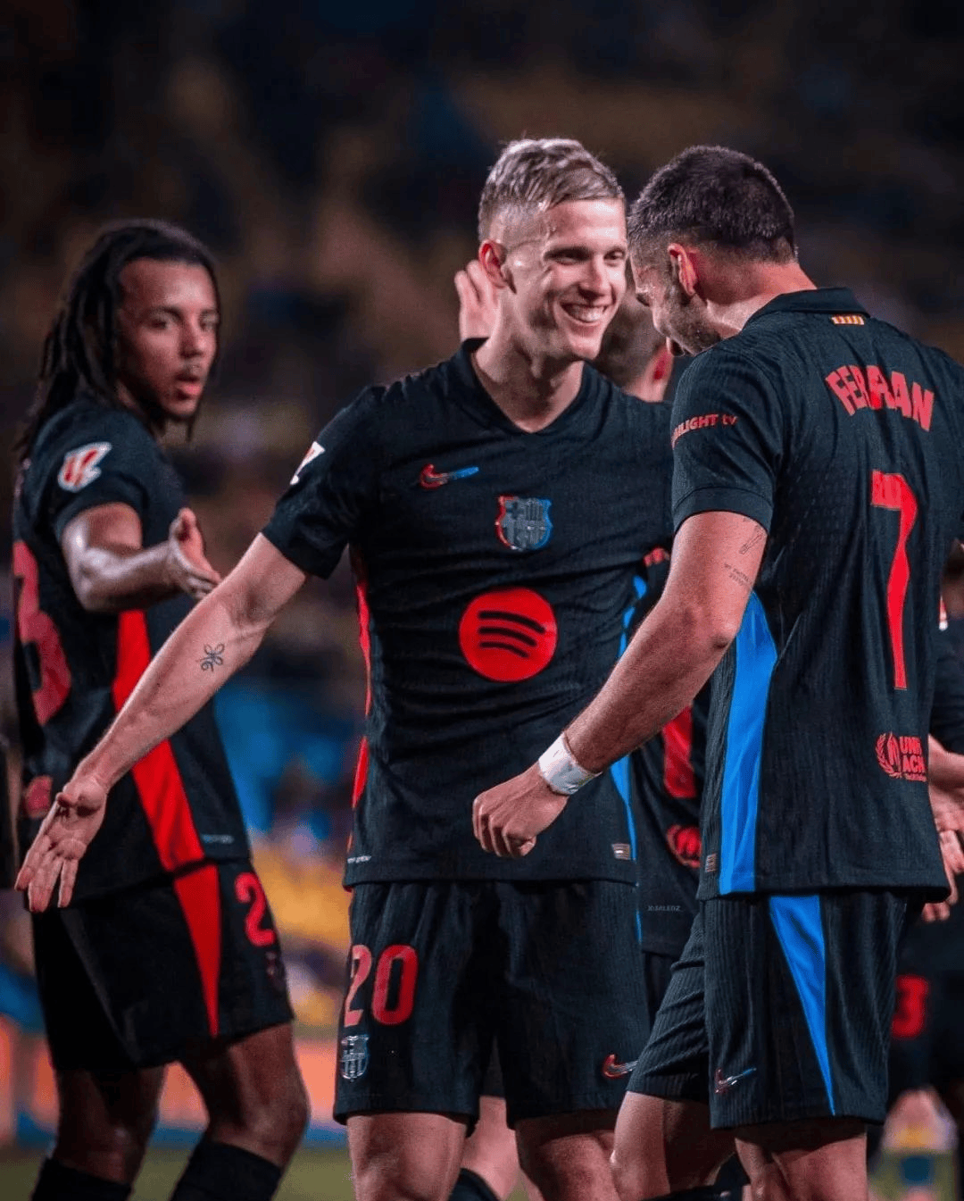 弗赖堡阵容轮换大胜，提前实现保级目标