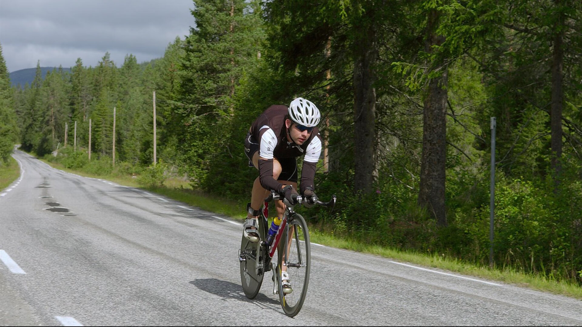 雷恩的火与基耶萨的光，青春烈焰，如何点燃足坛的破晓时分？
